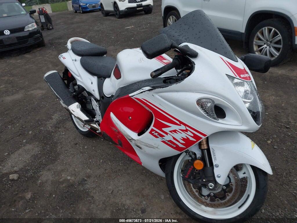 2018 SUZUKI GSX1300 JS1GX72B5J2100094