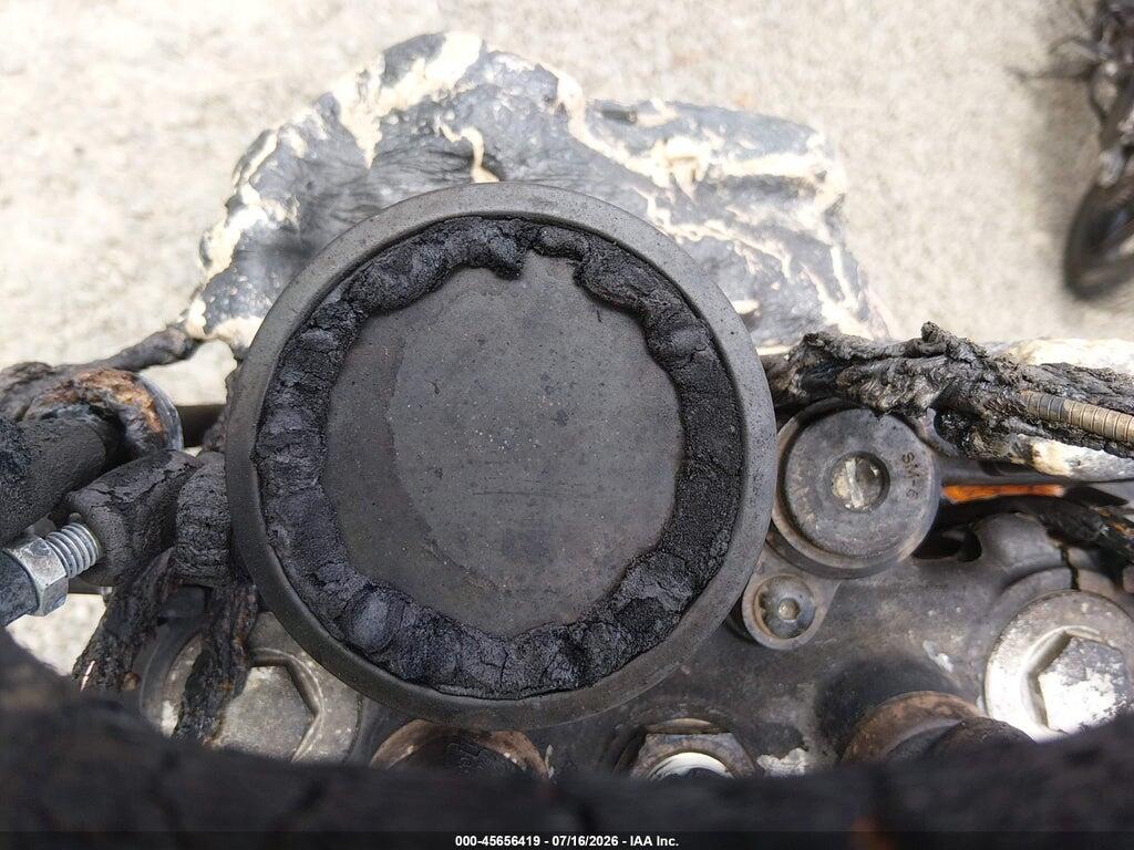 JS1SP46A3J2101352 2018 SUZUKI DR650 photo no. 7