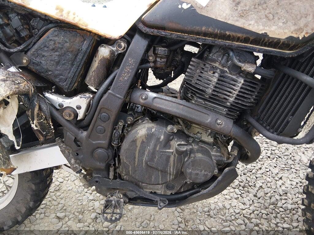 JS1SP46A3J2101352 2018 SUZUKI DR650 photo no. 8