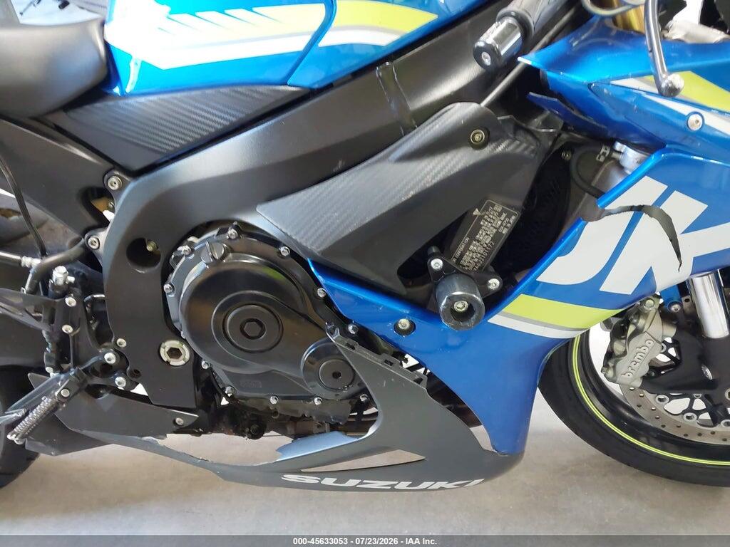 JS1GR7MA6J2101172 2018 SUZUKI GSX-R750 photo no. 8