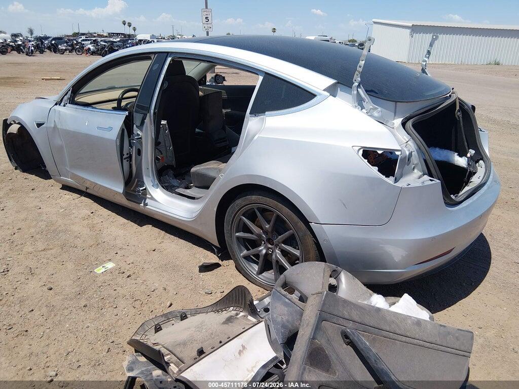5YJ3E1EA2JF060709 2018 TESLA MODEL 3 photo no. 3