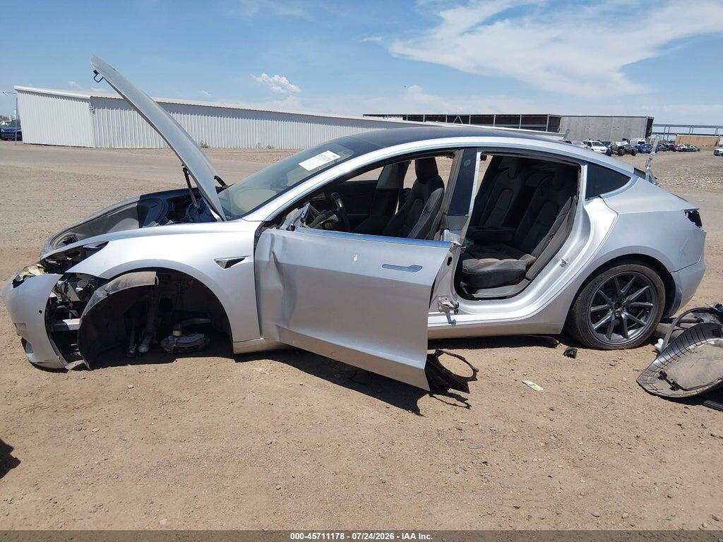 5YJ3E1EA2JF060709 2018 TESLA MODEL 3 photo no. 6