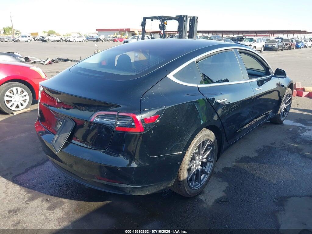 5YJ3E1EA7JF172356 2018 TESLA MODEL 3 photo no. 4