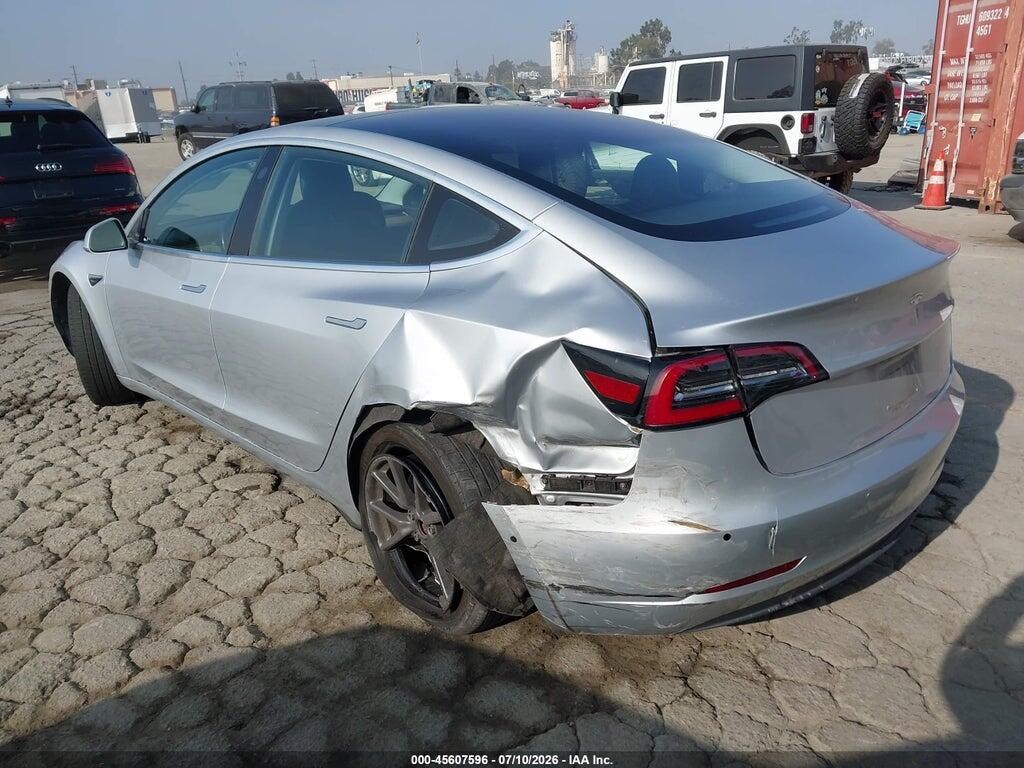 5YJ3E1EAXJF044015 2018 TESLA MODEL 3 photo no. 3