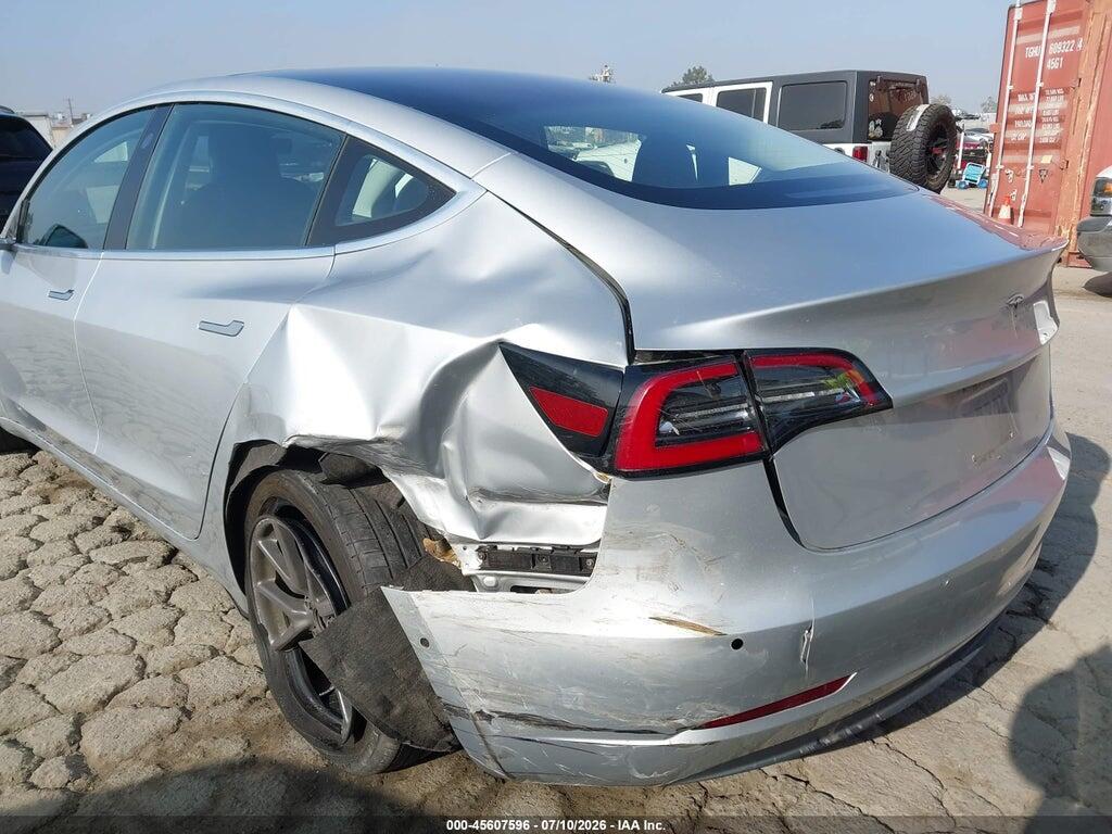 5YJ3E1EAXJF044015 2018 TESLA MODEL 3 photo no. 6