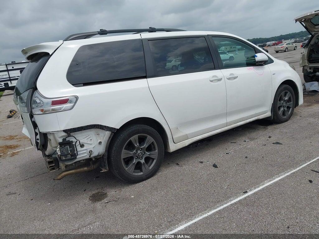 5TDEZ3DC4LS239831 2020 TOYOTA SIENNA photo no. 4
