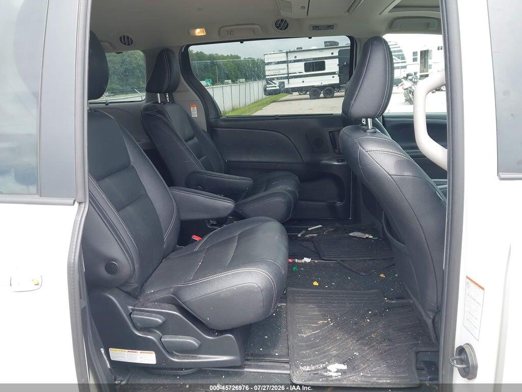 5TDEZ3DC4LS239831 2020 TOYOTA SIENNA photo no. 8