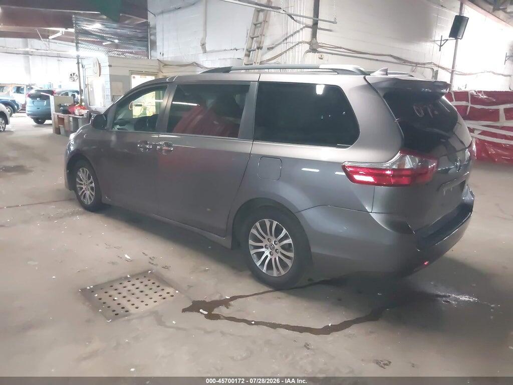 5TDYZ3DC8LS088005 2020 TOYOTA SIENNA photo no. 3