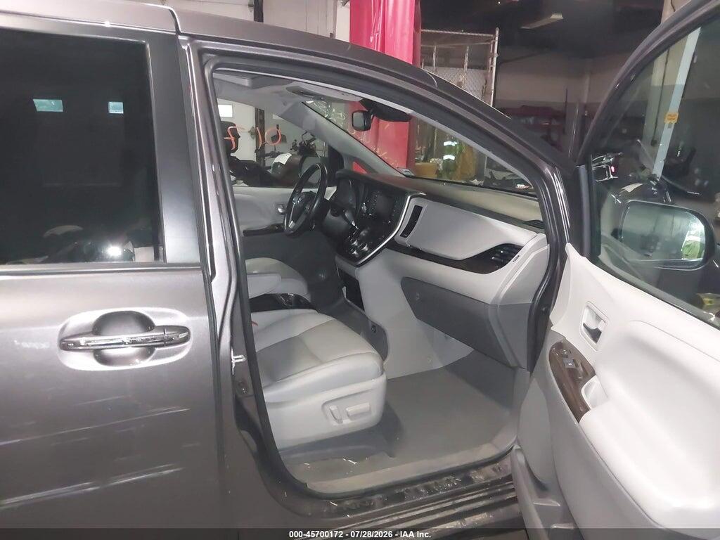 5TDYZ3DC8LS088005 2020 TOYOTA SIENNA photo no. 5
