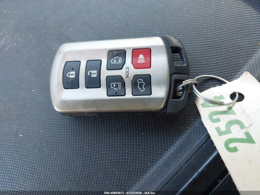5TDYZ3DCXLS033748 2020 TOYOTA SIENNA photo no. 11