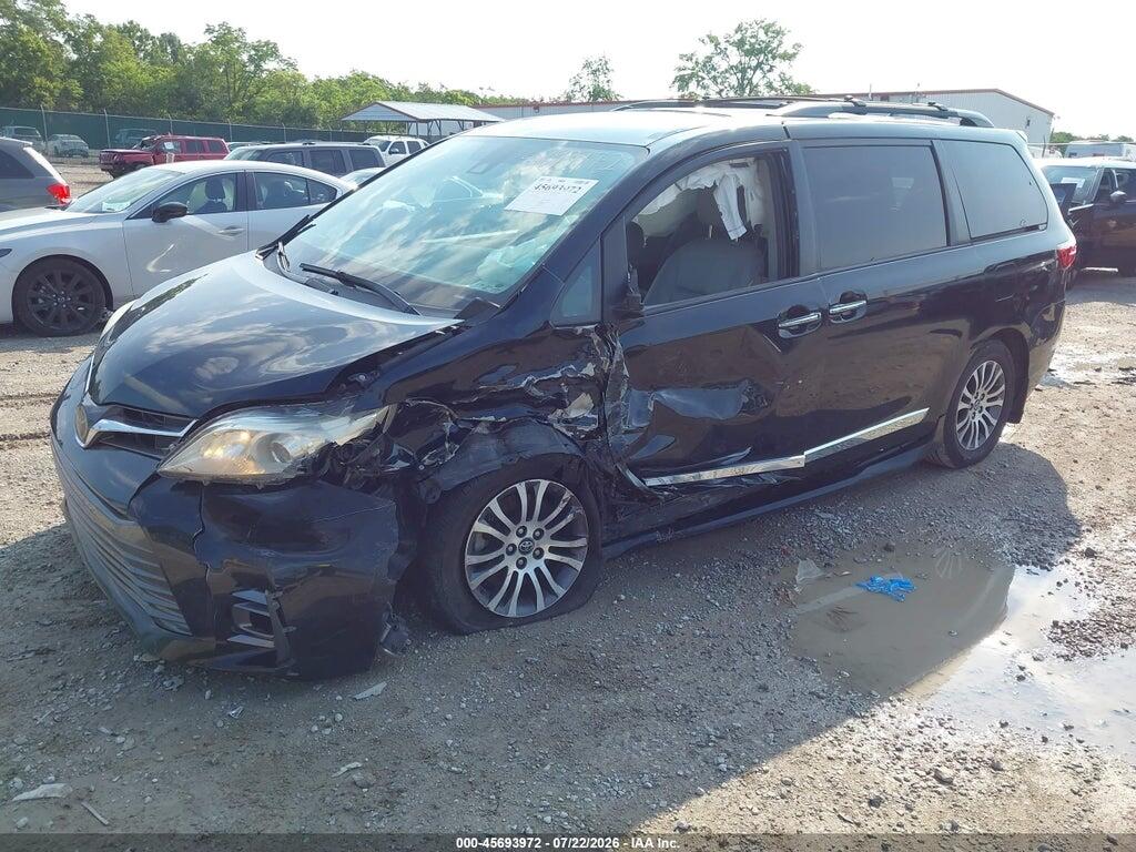 5TDYZ3DCXLS033748 2020 TOYOTA SIENNA photo no. 2