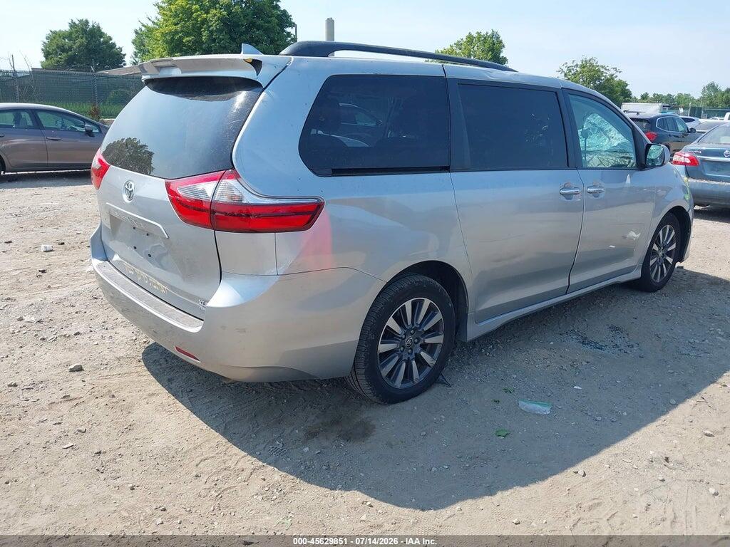 5TDDZ3DC0LS248795 2020 TOYOTA SIENNA photo no. 4