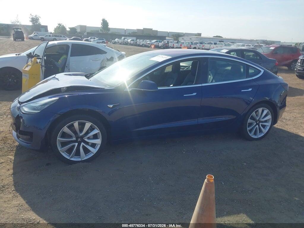 5YJ3E1EA9JF020403 2018 TESLA MODEL 3 photo no. 9