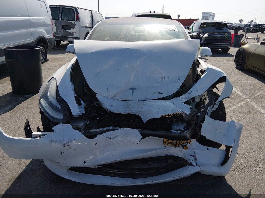 5YJ3E1EB6JF072757 2018 TESLA MODEL 3 photo no. 11