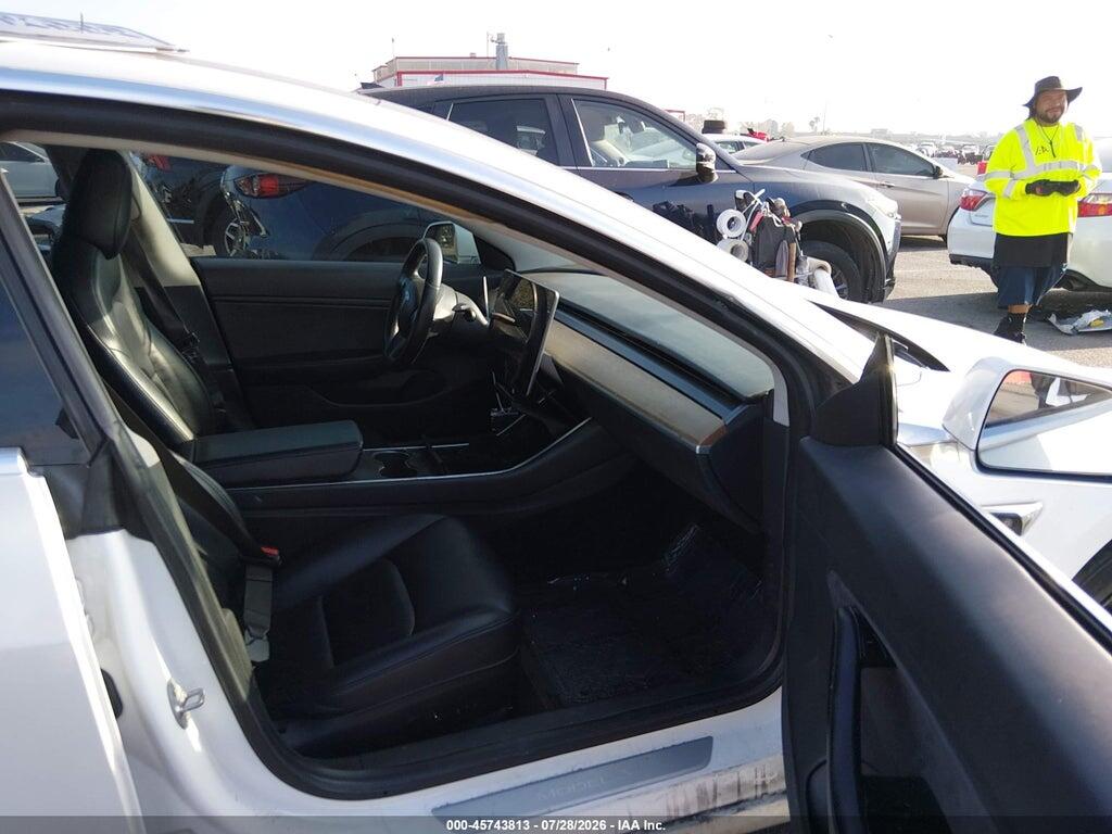 5YJ3E1EA2JF053002 2018 TESLA MODEL 3 photo no. 5