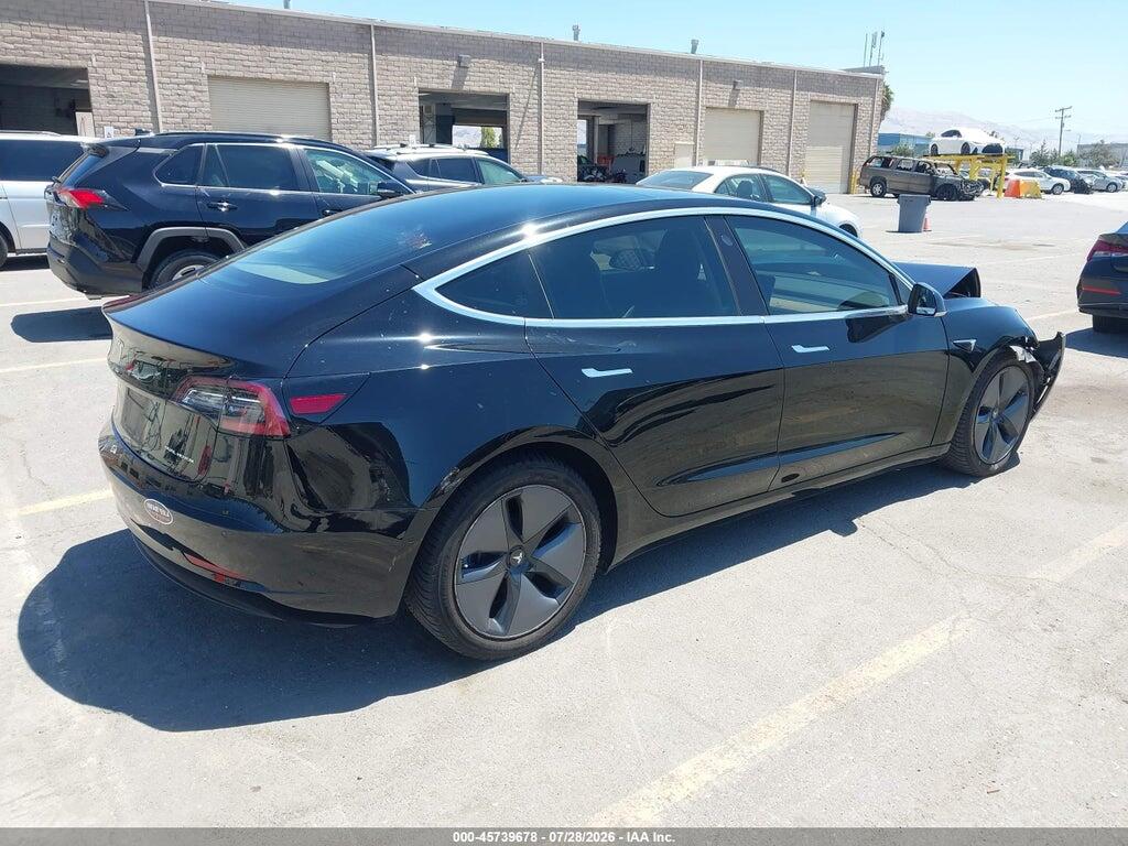 5YJ3E1EB8JF084599 2018 TESLA MODEL 3 photo no. 4