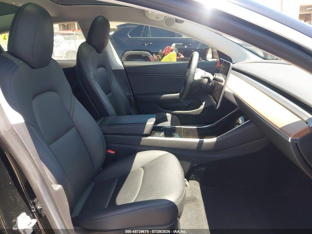 5YJ3E1EB8JF084599 2018 TESLA MODEL 3 photo no. 5