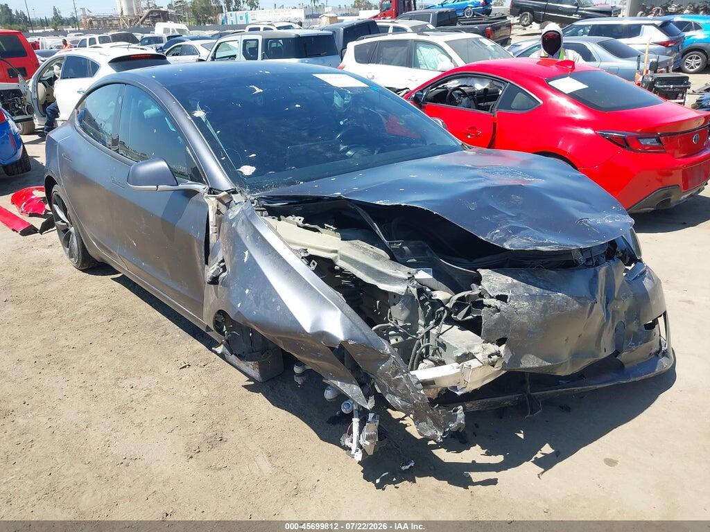 5YJ3E1EA7JF025700 2018 TESLA MODEL 3 photo no. 1