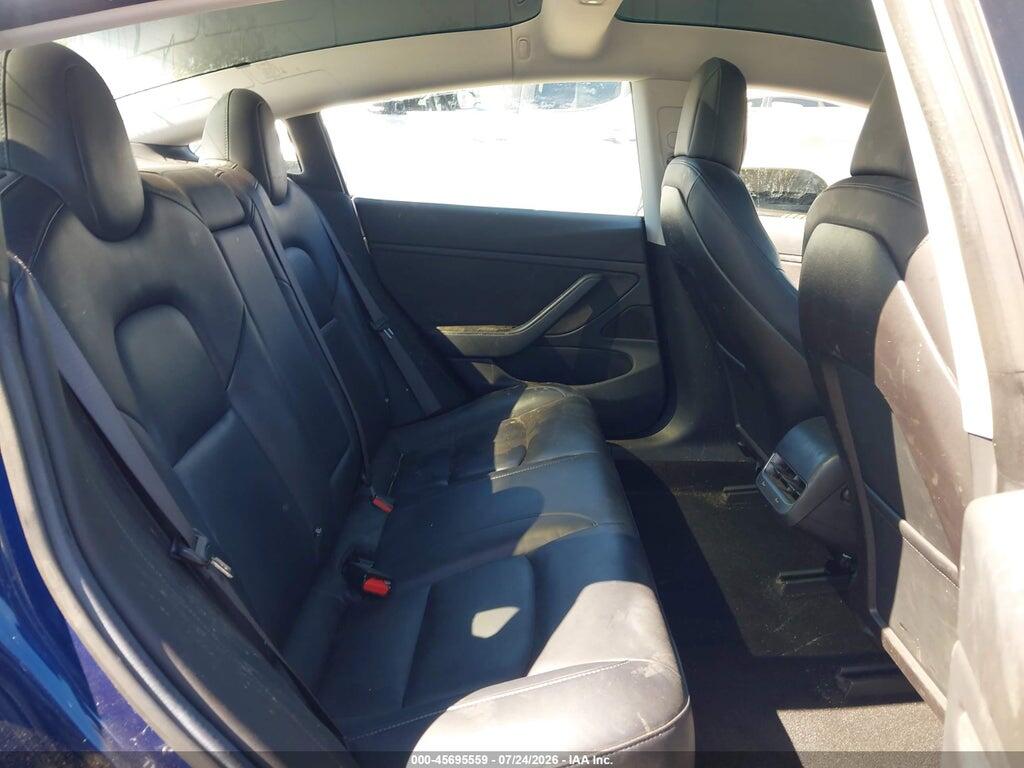 5YJ3E1EA4JF049159 2018 TESLA MODEL 3 photo no. 8