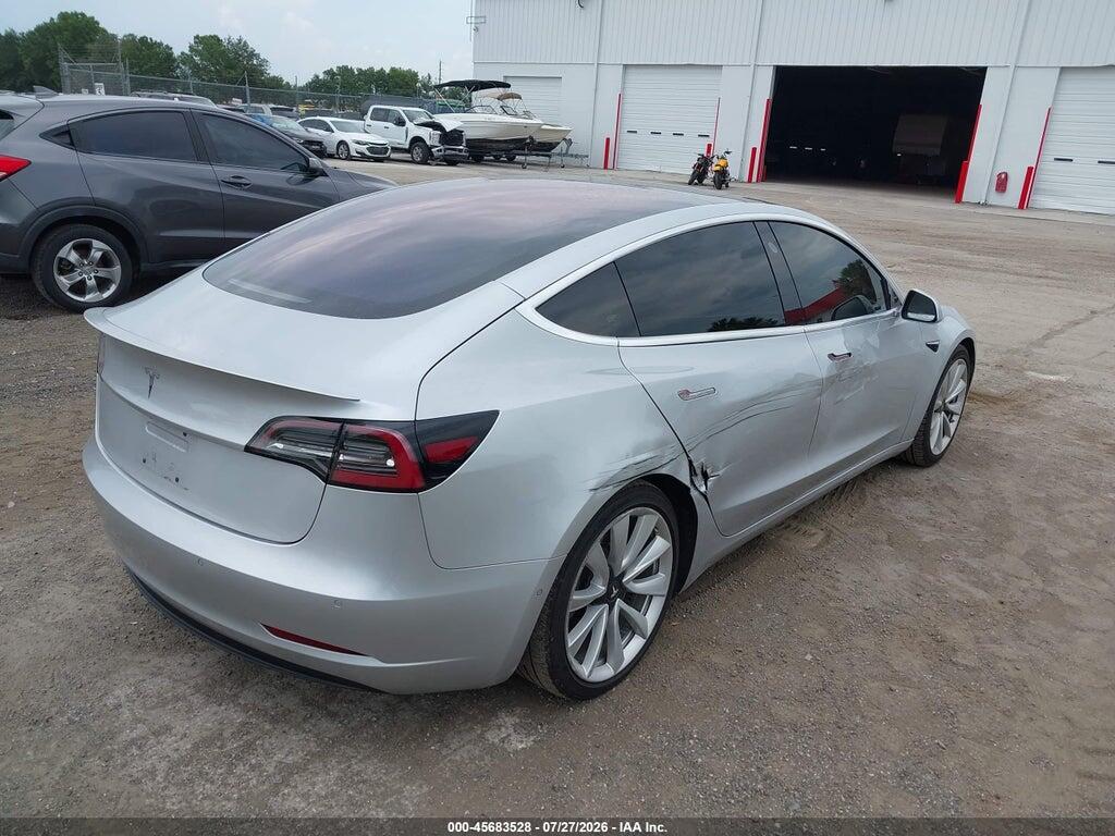 5YJ3E1EA6JF048448 2018 TESLA MODEL 3 photo no. 4