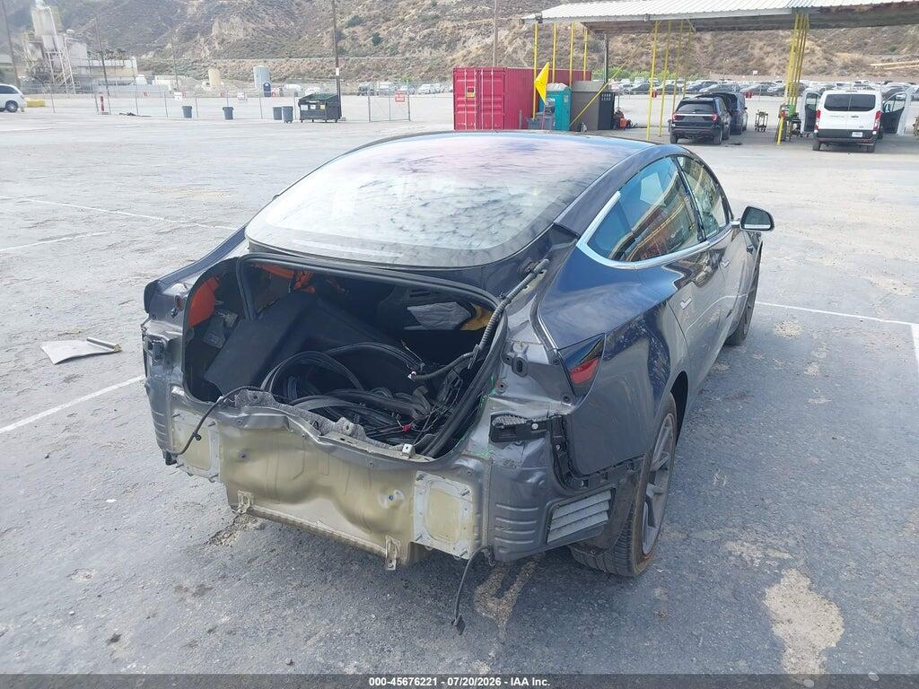 5YJ3E1EA2JF158459 2018 TESLA MODEL 3 photo no. 4