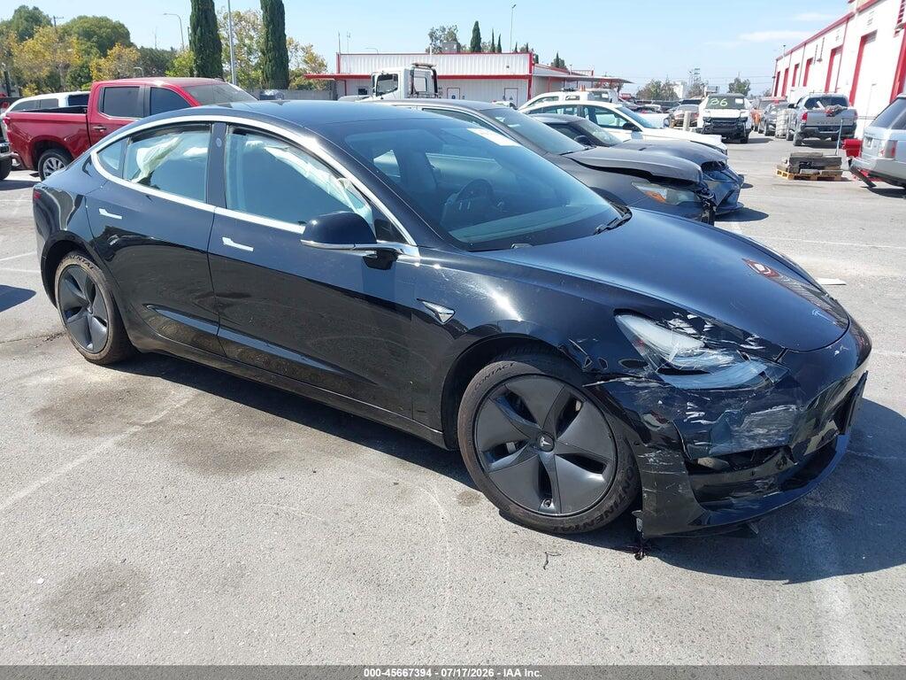 5YJ3E1EA0JF070428 2018 TESLA MODEL 3 photo no. 1