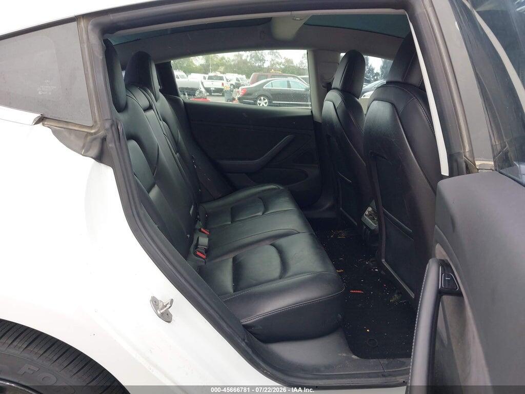5YJ3E1EA3JF040677 2018 TESLA MODEL 3 photo no. 8
