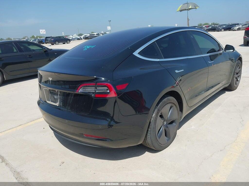 5YJ3E1EA2JF044946 2018 TESLA MODEL 3 photo no. 4
