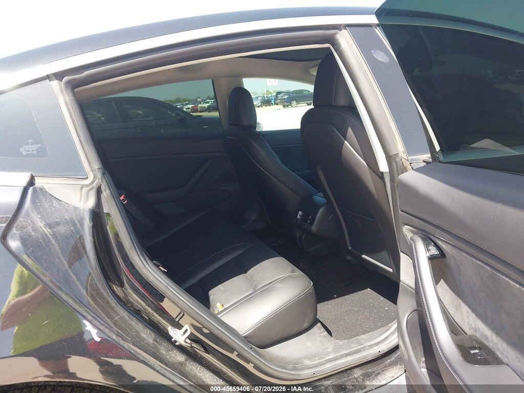 5YJ3E1EA2JF044946 2018 TESLA MODEL 3 photo no. 8