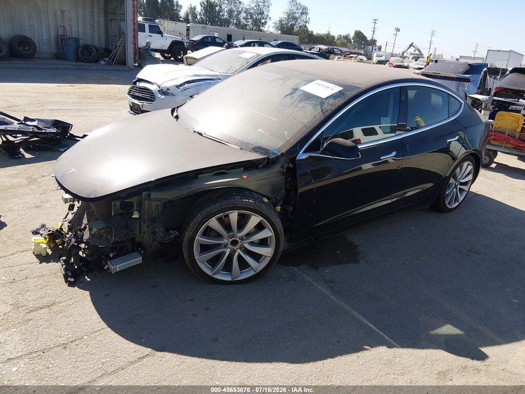 5YJ3E1EA4JF075860 2018 TESLA MODEL 3 photo no. 2