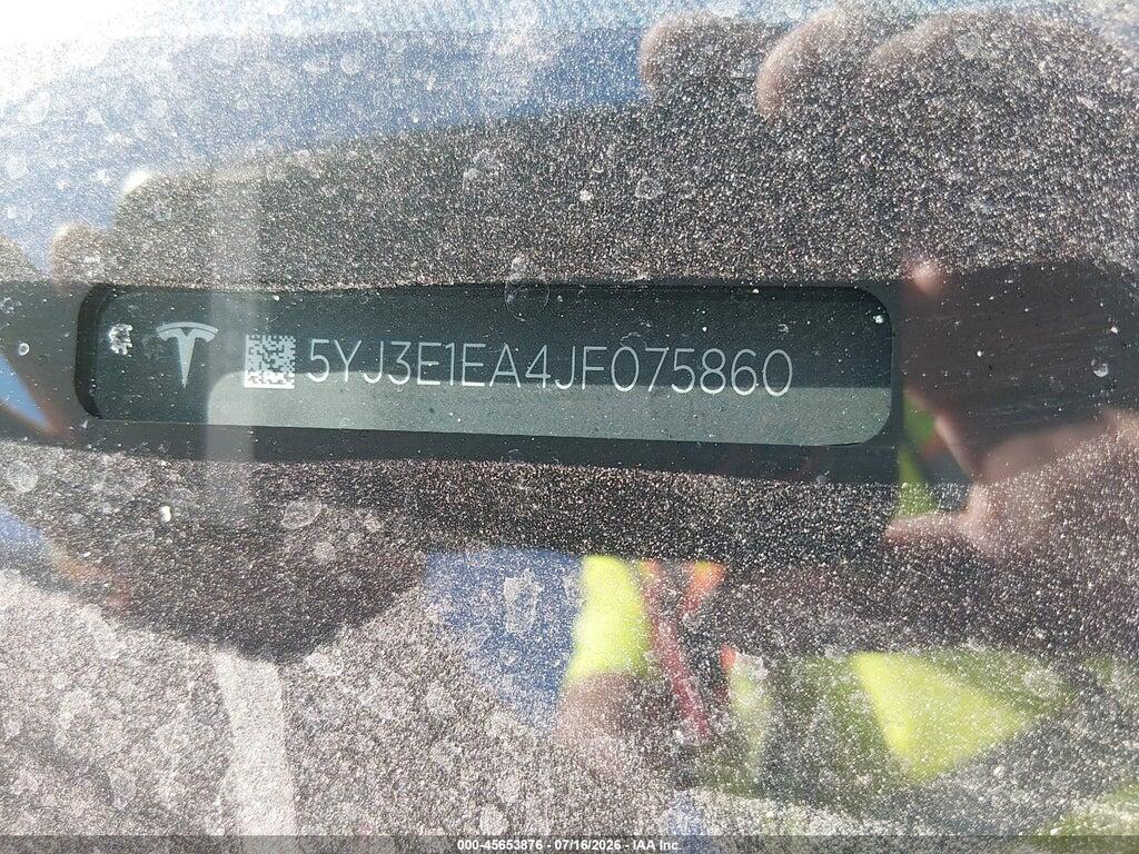 5YJ3E1EA4JF075860 2018 TESLA MODEL 3 photo no. 9