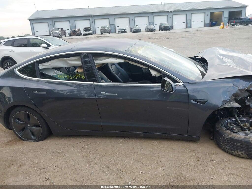 5YJ3E1EB6JF119463 2018 TESLA MODEL 3 photo no. 11