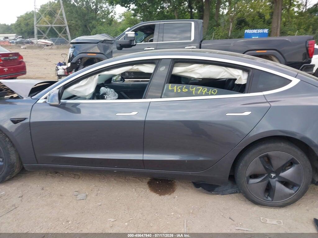 5YJ3E1EB6JF119463 2018 TESLA MODEL 3 photo no. 12