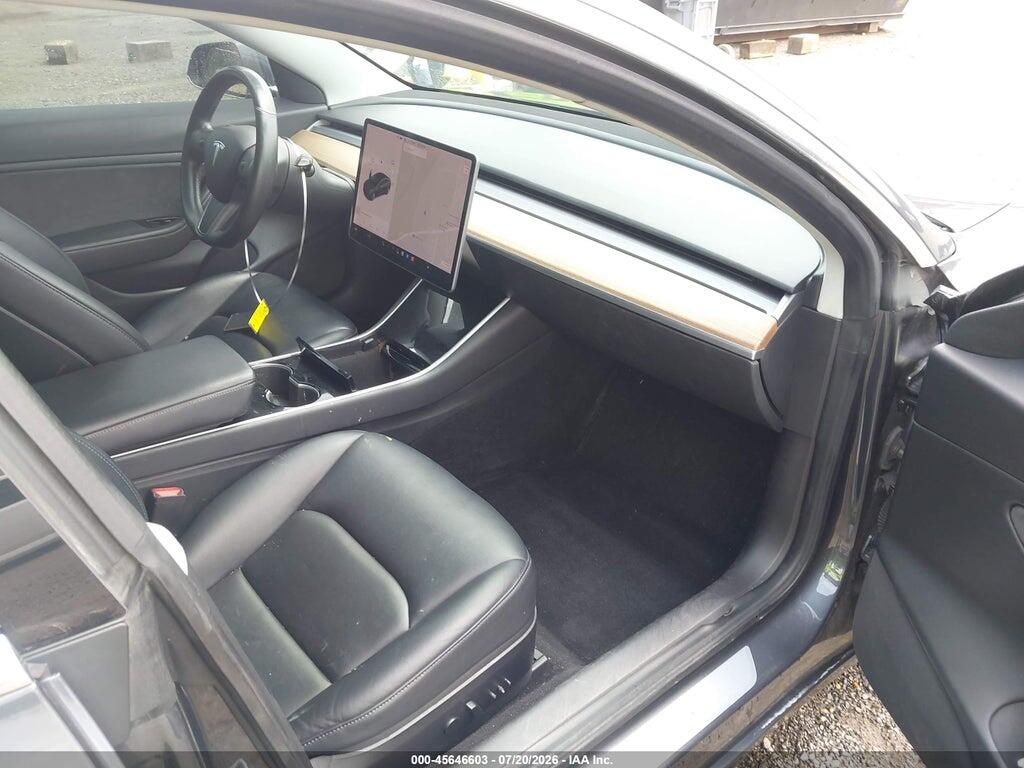 5YJ3E1EA7JF163009 2018 TESLA MODEL 3 photo no. 5
