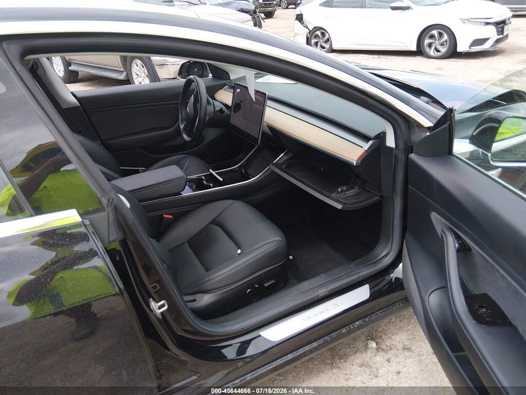 5YJ3E1EA1JF089294 2018 TESLA MODEL 3 photo no. 5