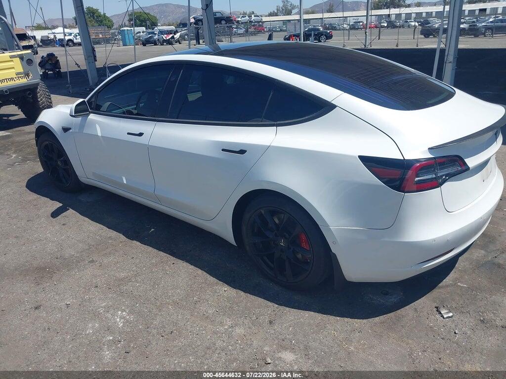 5YJ3E1EB0JF106563 2018 TESLA MODEL 3 photo no. 3
