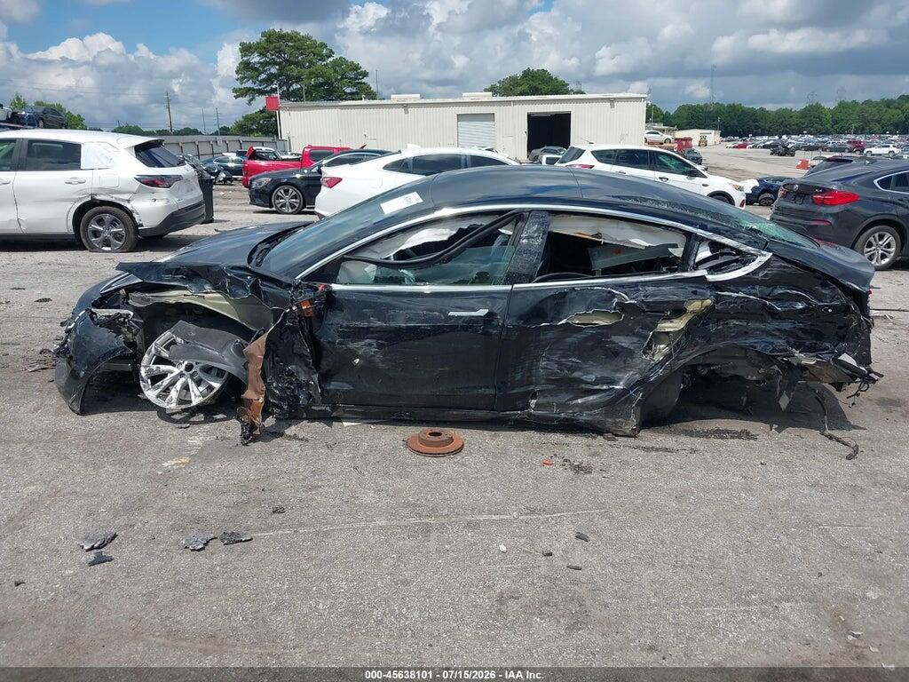 5YJ3E1EA1JF171249 2018 TESLA MODEL 3 photo no. 12