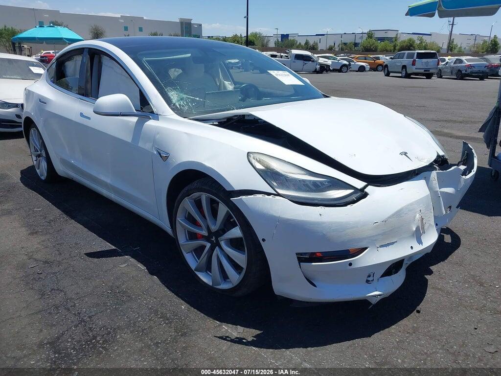5YJ3E1EB7JF074646 2018 TESLA MODEL 3 photo no. 1