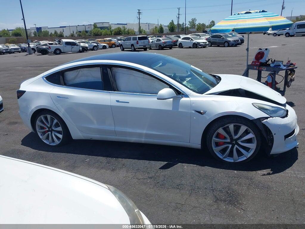 5YJ3E1EB7JF074646 2018 TESLA MODEL 3 photo no. 12