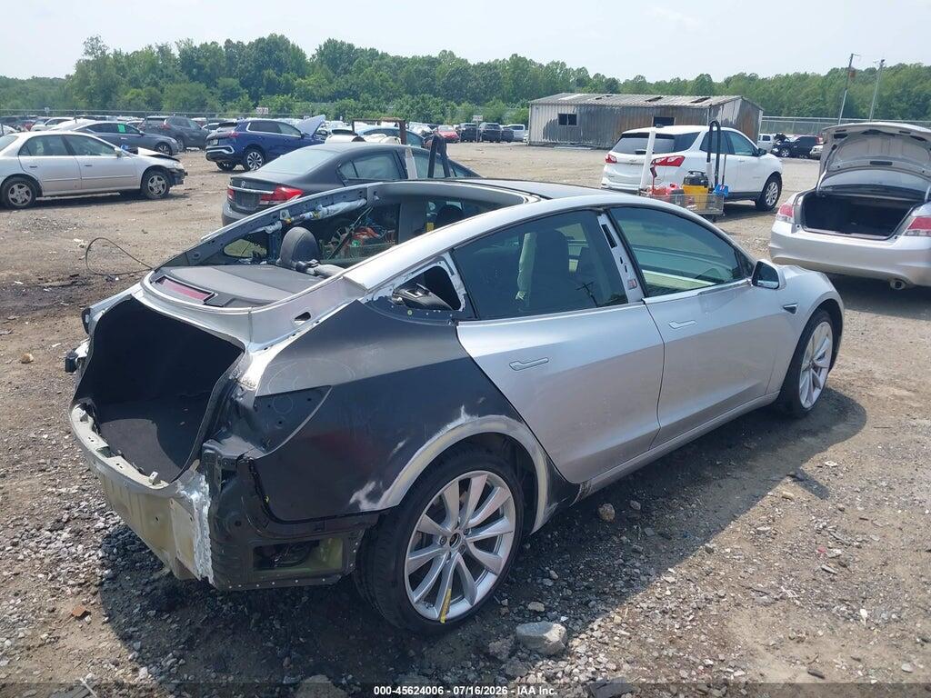 5YJ3E1EA5JF060865 2018 TESLA MODEL 3 photo no. 4