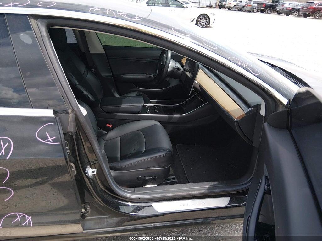 5YJ3E1EA7JF005902 2018 TESLA MODEL 3 photo no. 5
