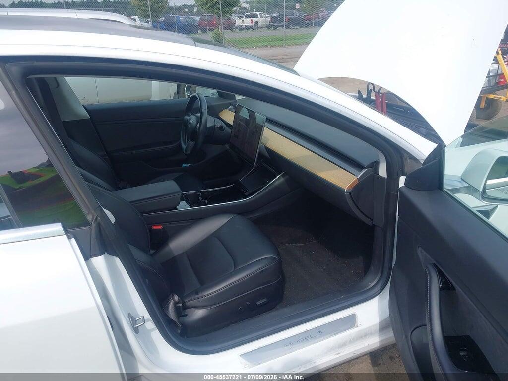 5YJ3E1EA1JF060488 2018 TESLA MODEL 3 photo no. 5