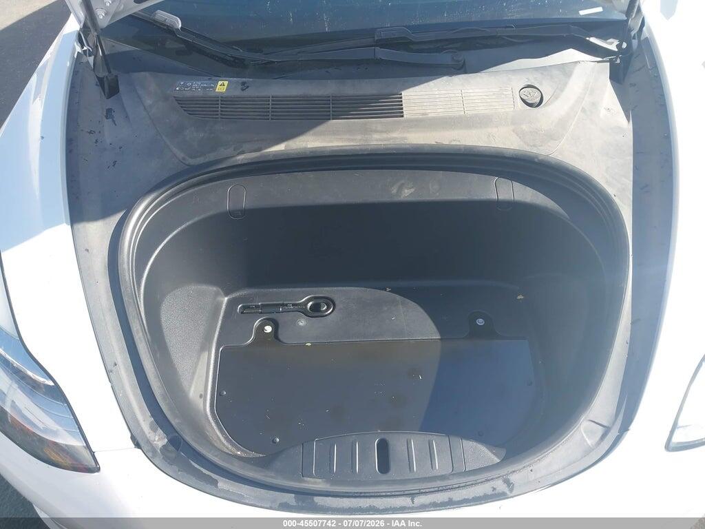 5YJ3E1EB9JF100065 2018 TESLA MODEL 3 photo no. 10