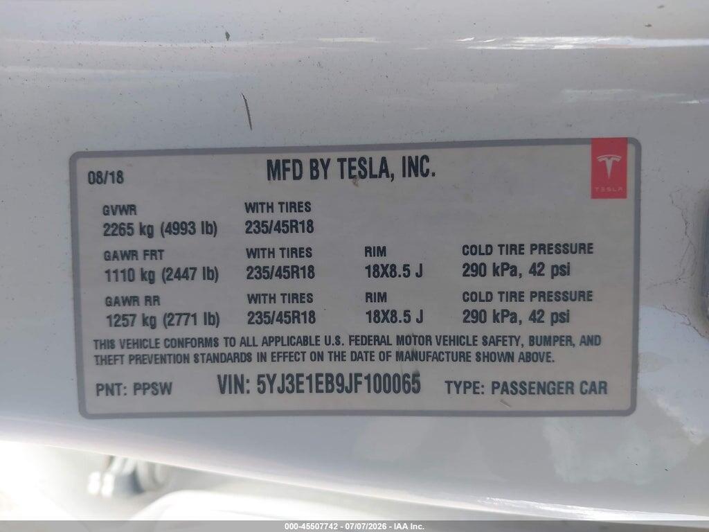 5YJ3E1EB9JF100065 2018 TESLA MODEL 3 photo no. 9