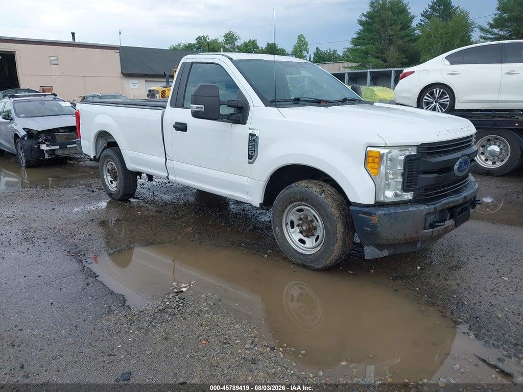 1FTBF2A67HEB92330 2017 FORD F-250 photo no. 1