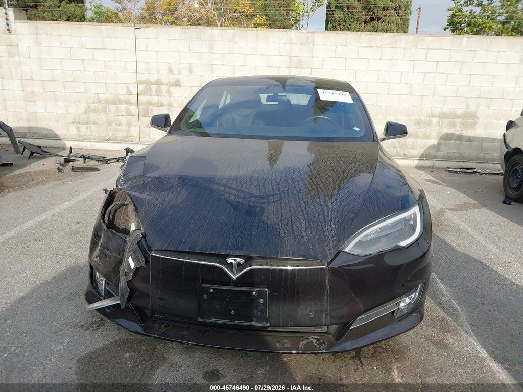 5YJSA1E26JF266096 2018 TESLA MODEL S photo no. 12
