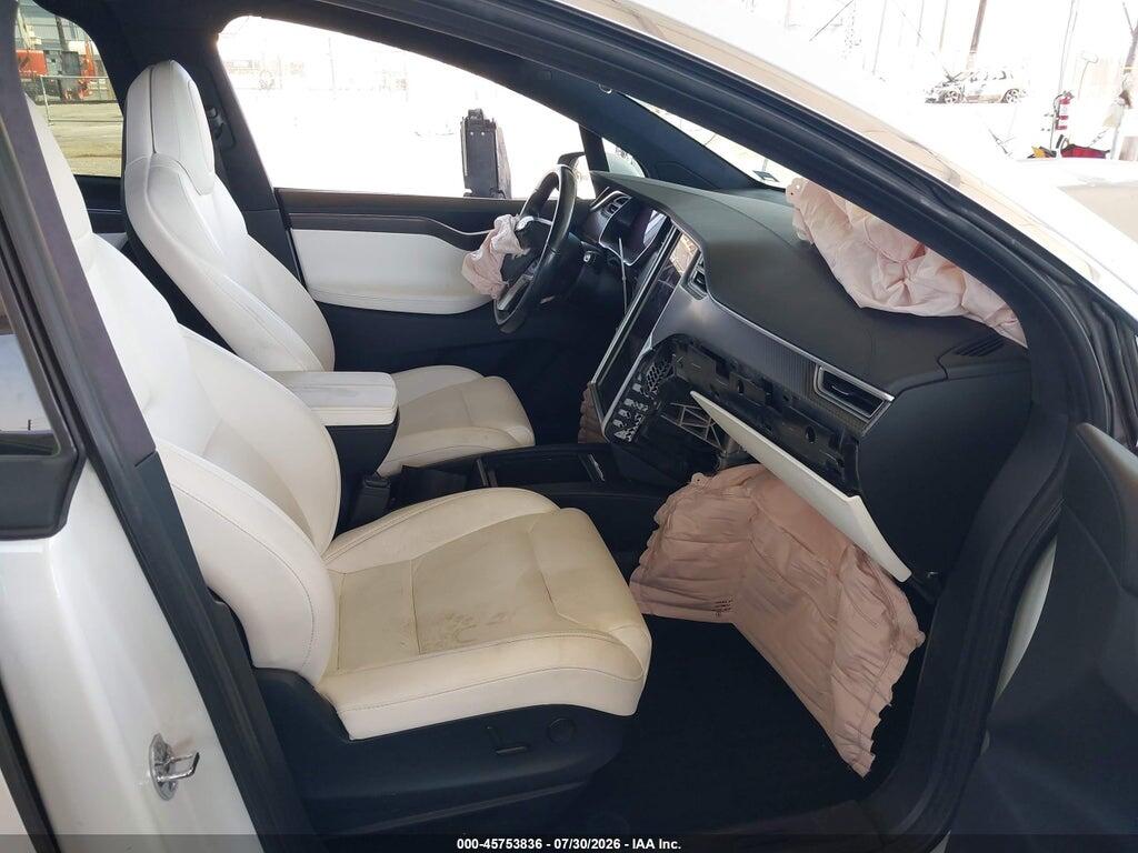 5YJXCBE20JF090796 2018 TESLA MODEL X photo no. 5