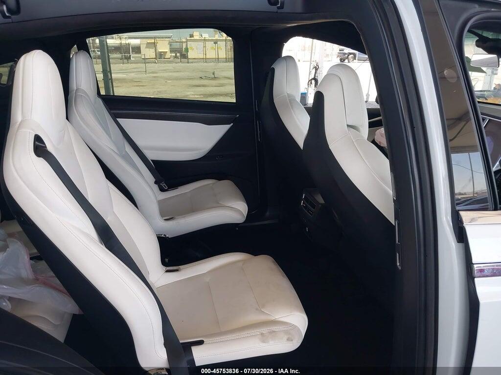 5YJXCBE20JF090796 2018 TESLA MODEL X photo no. 8