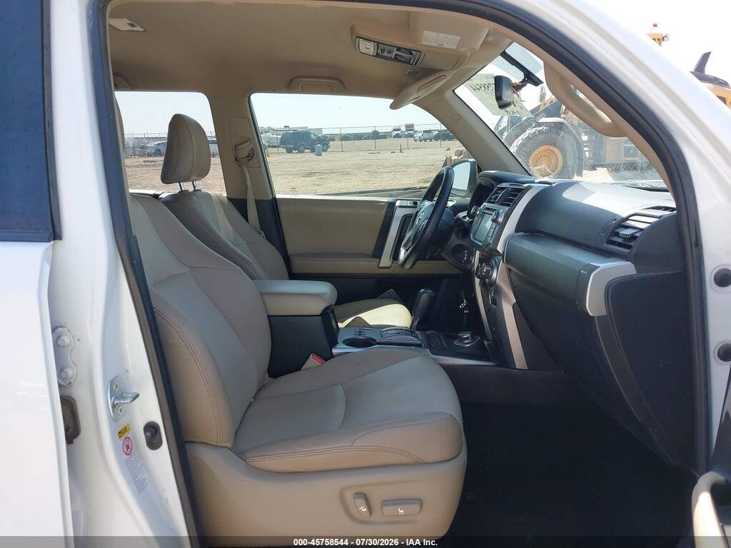 JTEBU5JR7J5500647 2018 TOYOTA 4RUNNER photo no. 5