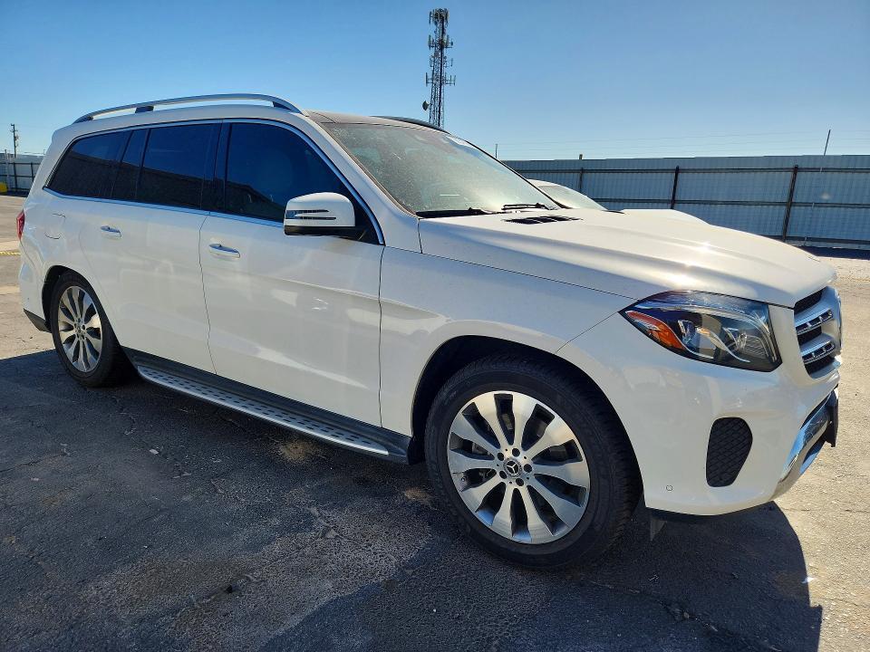 2017 MERCEDES-BENZ GLS 450 4MATIC — Фото 4 из 13